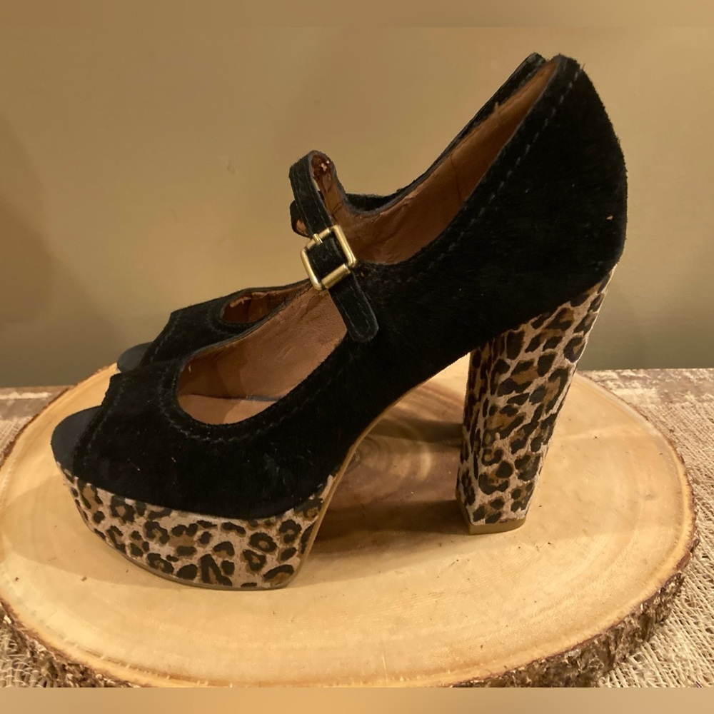 Lucky Brand Neece Womens 8M Black Peep Toe Suede Platform Hi‎ Heels Leopa…
